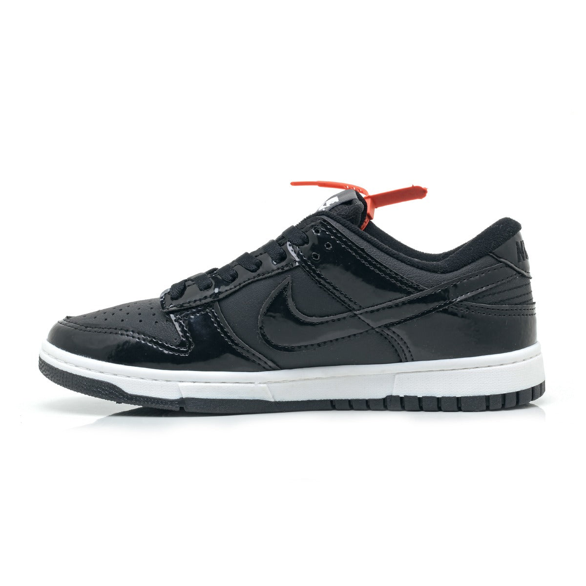 SB Dunk Preto Verniz
