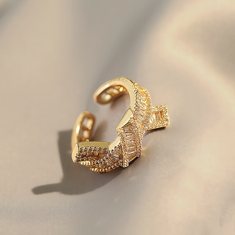 Anel Celeste de Cristais 18K