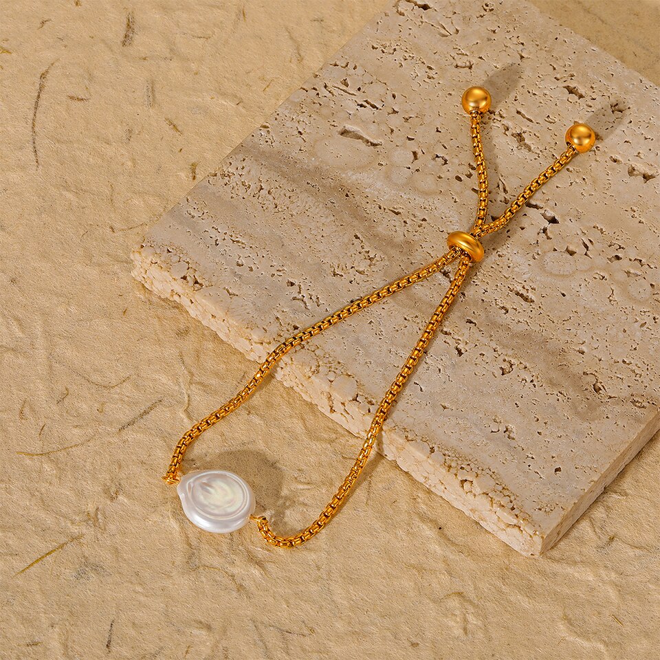 Pulseira de Pérola Solitária Banhada a Ouro 18K