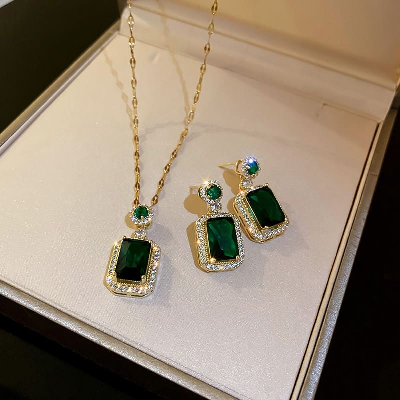 conjunto-joias-colar-brincos-esmeralda
