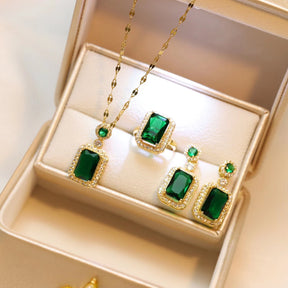 Conjunto de Joias 3 Peças Anel Colar e Brincos