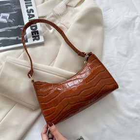 bolsa-de-ombro-feminina-de-couro-ecologico