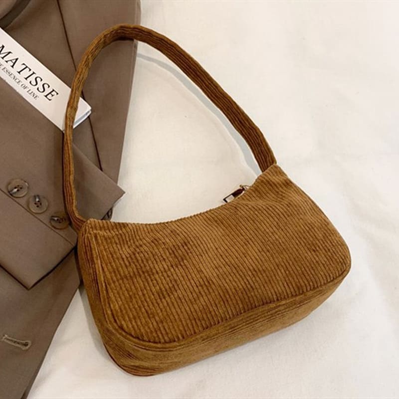 bolsa-de-ombro-pequena-veludo-casual