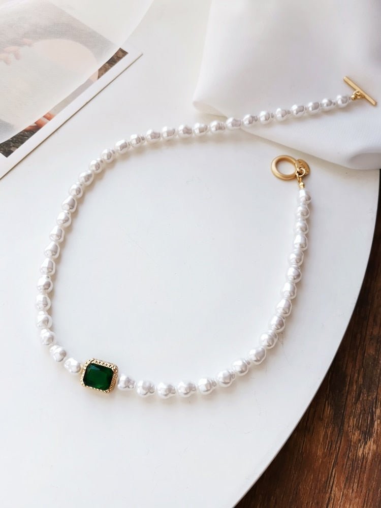 Colar Esmeralda e Pérolas