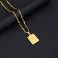 Colar Letra Inicial Banhado a Ouro