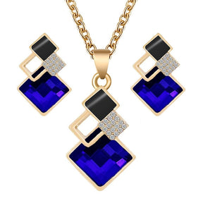 Conjunto de Colar e Brincos Geométricos Luxo